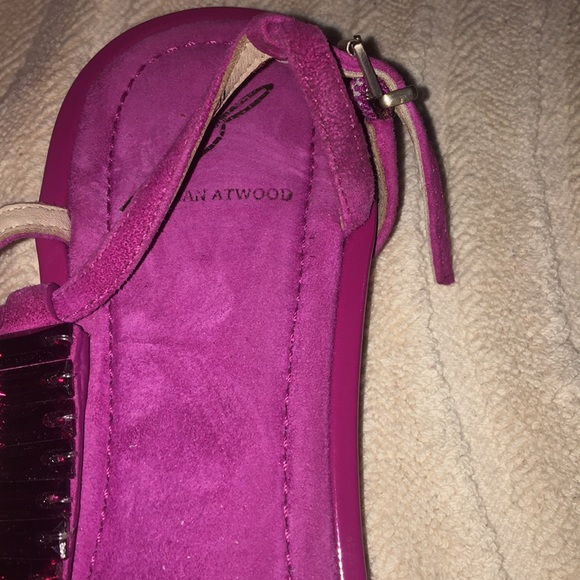 Brian B Atwood suede fuchsia sandals flats - Picture 3 of 4